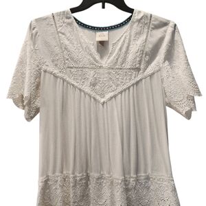 Knox Rose Cream Lace Blouse